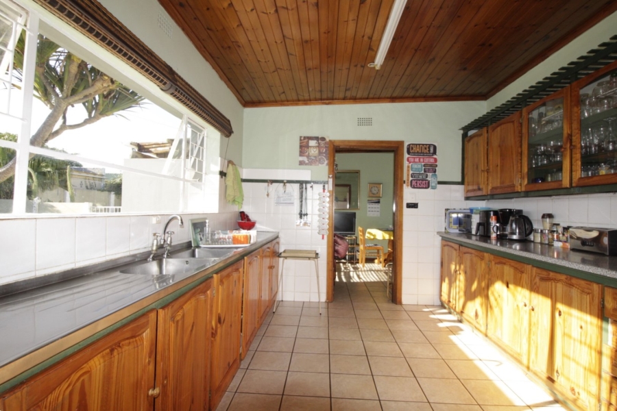 4 Bedroom Property for Sale in C Place Eastern Cape